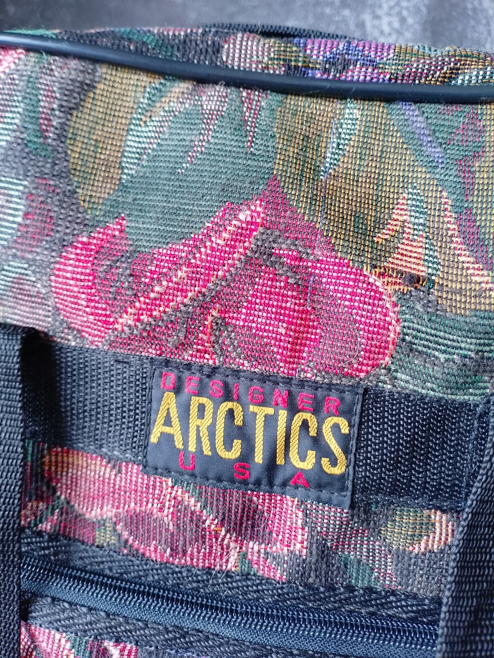 Vintage ARCTICS USA Floral Tote Travel Bag - Expandable - Picture 5 of 16